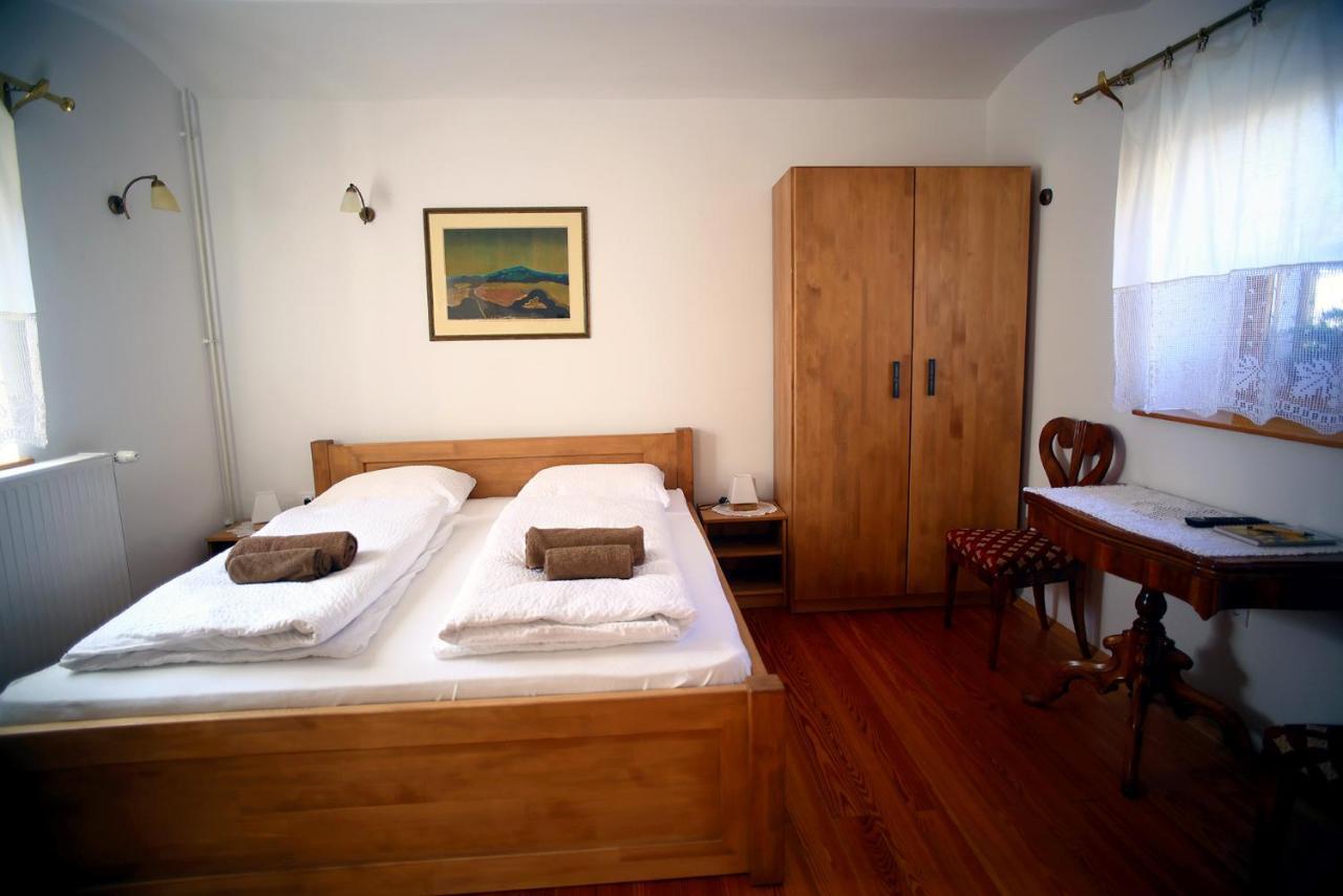 Sleeping In Village Svecina Εξωτερικό φωτογραφία